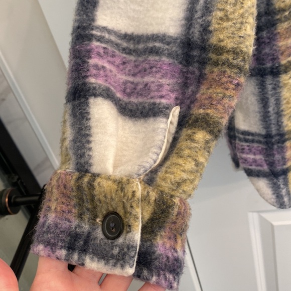 Zara Shacket - Picture 5 of 5